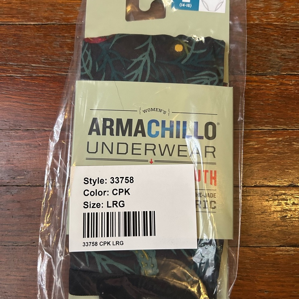 Women’s Armachillo briefs